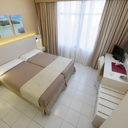 Otel Bull Eugenia Victoria & 3*